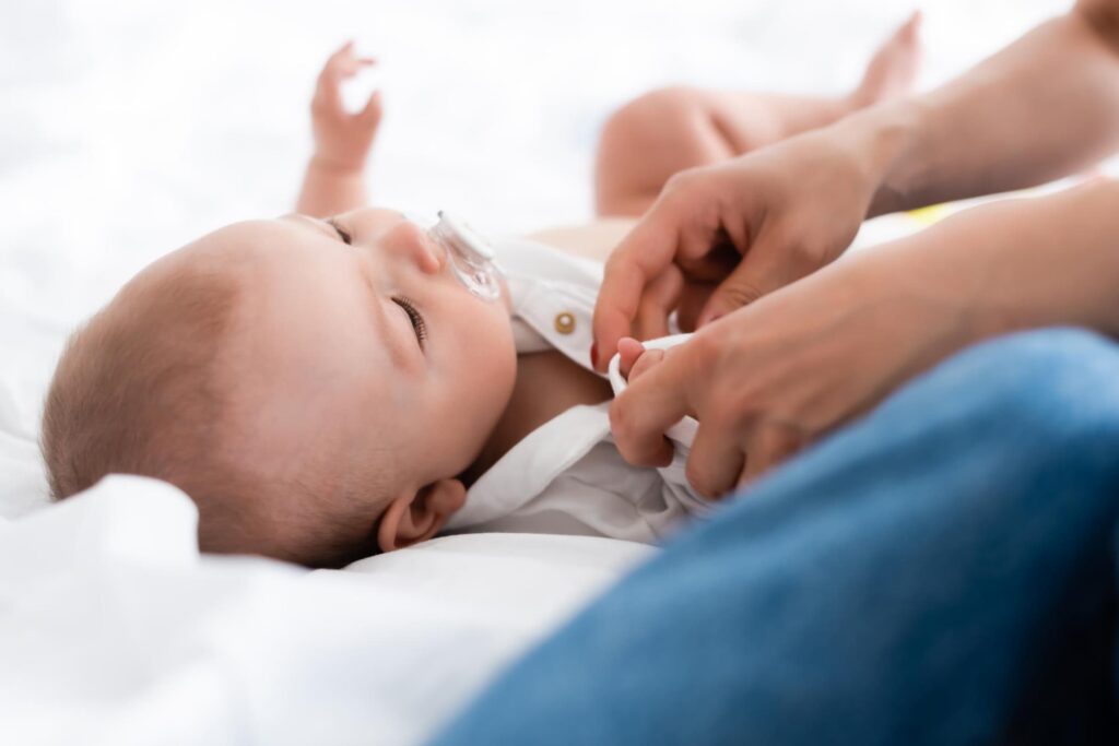 Добри практики за безопасно използване на бебешки чувалчета за сън: Съветите на експертите