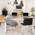 Бизнес фокус: Кои магазини за компютри втора ръка избират фирмите